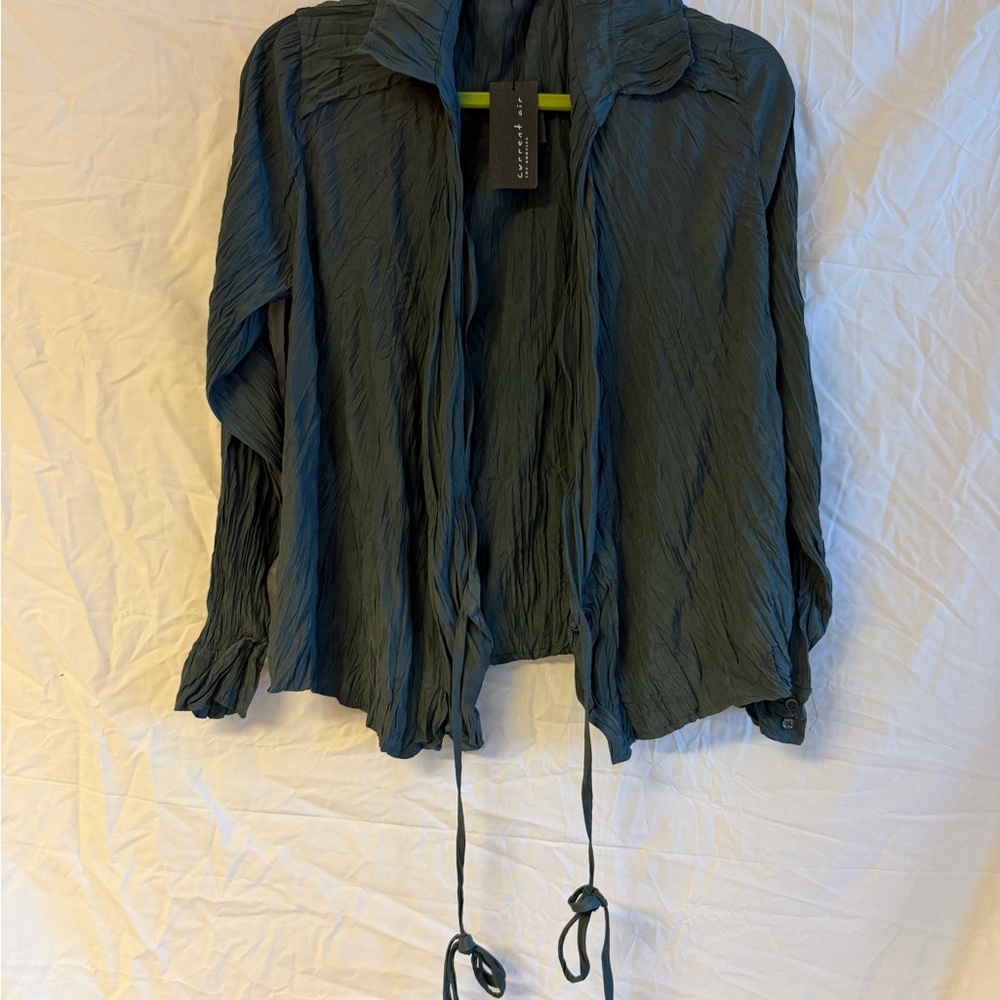 Current Air Miss Green tie top